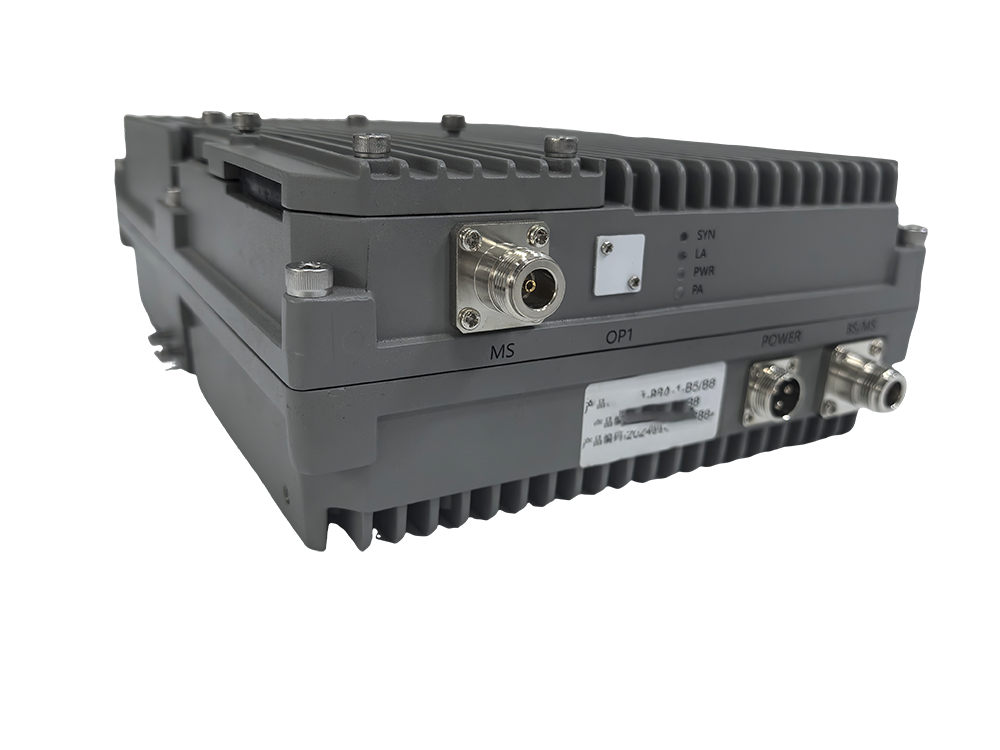  喀什三频手机信号接收器2000㎡